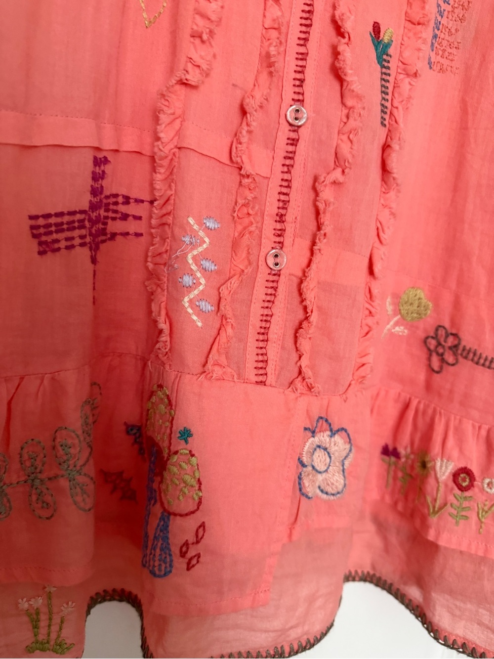 Johnny Was Women’s Mayda’s Peach/ Coral Embroidered Ruffle Tunic - Picture 7 of 10
